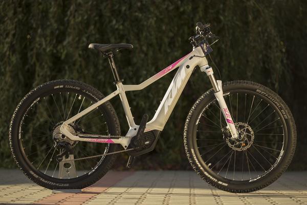 Elektrokolo KTM MACINA RACE 274 dámské 2019 - horské elektrokolo KTM s pevným rámem - Galerie #1