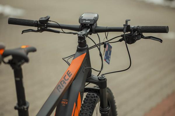 Elektrokolo KTM MACINA RACE 293 2019 - horské elektrokolo KTM s pevným rámem - Galerie #4