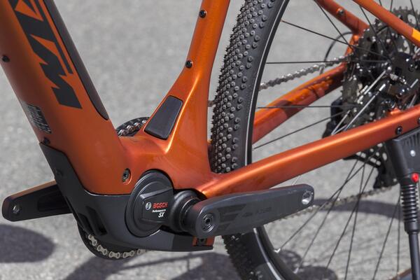 MACINA CROSS SX ELITE 2024 - krosové a gravel elektrokolo KTM - Galerie #4