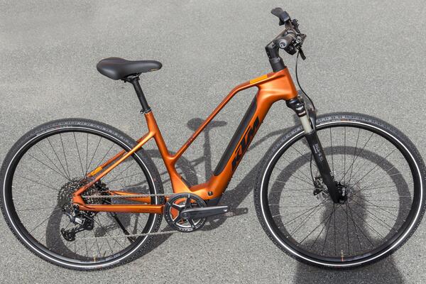MACINA CROSS SX ELITE 2024 dámské - krosové a gravel elektrokolo KTM - Galerie #1