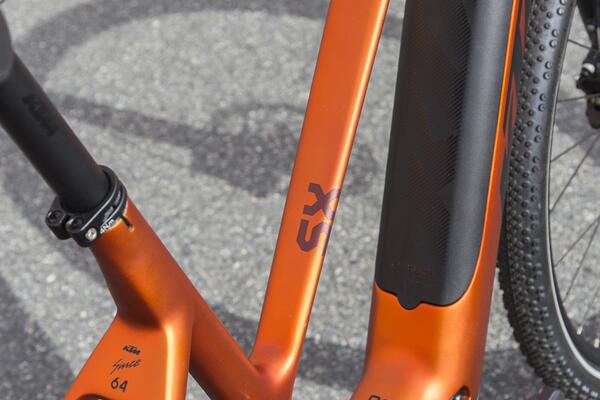 Elektrokolo KTM MACINA CROSS SX ELITE 2024 dámské - elektrokolo KTM, lehké - Galerie #2