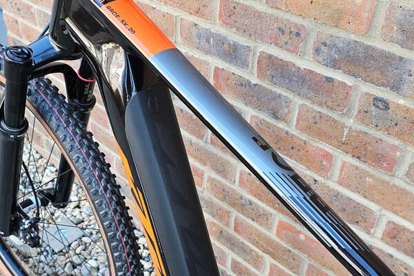 Elektrokolo KTM MACINA RACE SX LIGHT 2024 - horské elektrokolo KTM s pevným rámem - Galerie #2