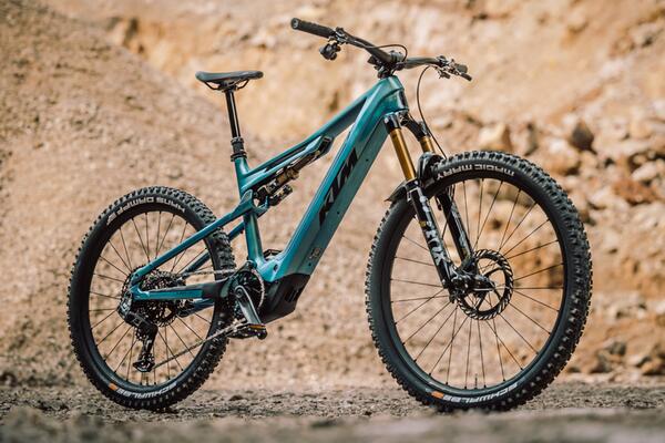Elektrokolo KTM MACINA KAPOHO PRESTIGE 2025 - elektrokolo KTM, horské celoodpružené - Galerie #1