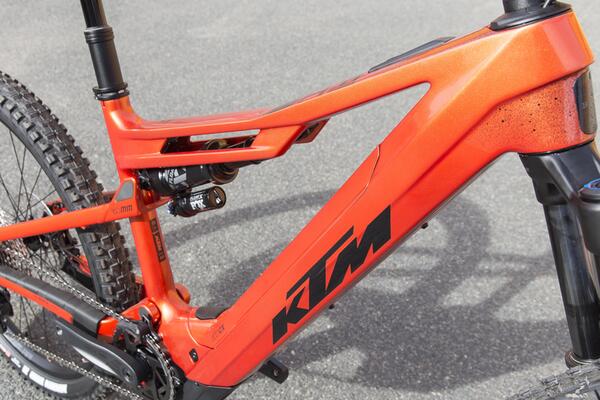Elektrokolo KTM MACINA KAPOHO ELITE XT - elektrokolo KTM, horské celoodpružené - Galerie #2