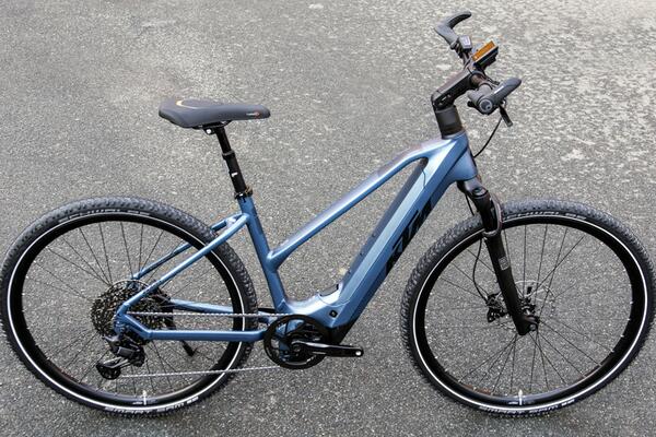 MACINA CROSS CX 810 2025 dámské - krosové a gravel elektrokolo KTM - Galerie #1