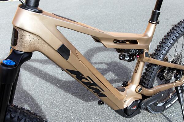 Elektrokolo KTM MACINA KAPOHO 8972 XT - elektrokolo KTM, horské celoodpružené - Galerie #2