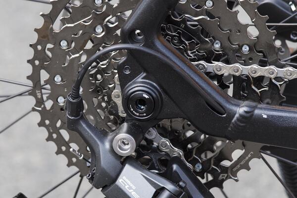 Elektrokolo KTM MACINA TEAM 893 - horské elektrokolo KTM s pevným rámem - Galerie #5