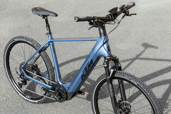 MACINA CROSS CX 810 - krosové a gravel elektrokolo KTM - Galerie #1