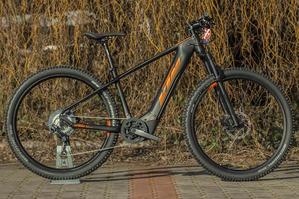 Elektrokolo KTM MACINA TEAM 292 2020 - horské elektrokolo KTM s pevným rámem - Galerie #1