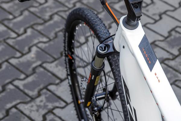 MACINA CROSS 610 2021 - pánské krosové elektrokolo KTM - Galerie #2