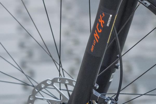 MACINA CROSS 610 2021 - pánské krosové elektrokolo KTM - Galerie #5